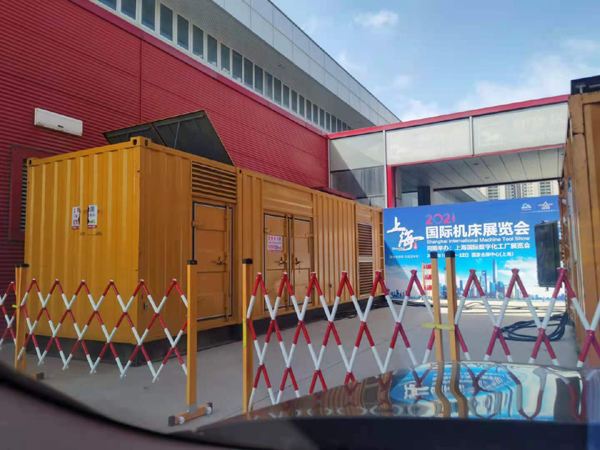 茄子河发电车出租-发电机无电压或电压太低怎么办？